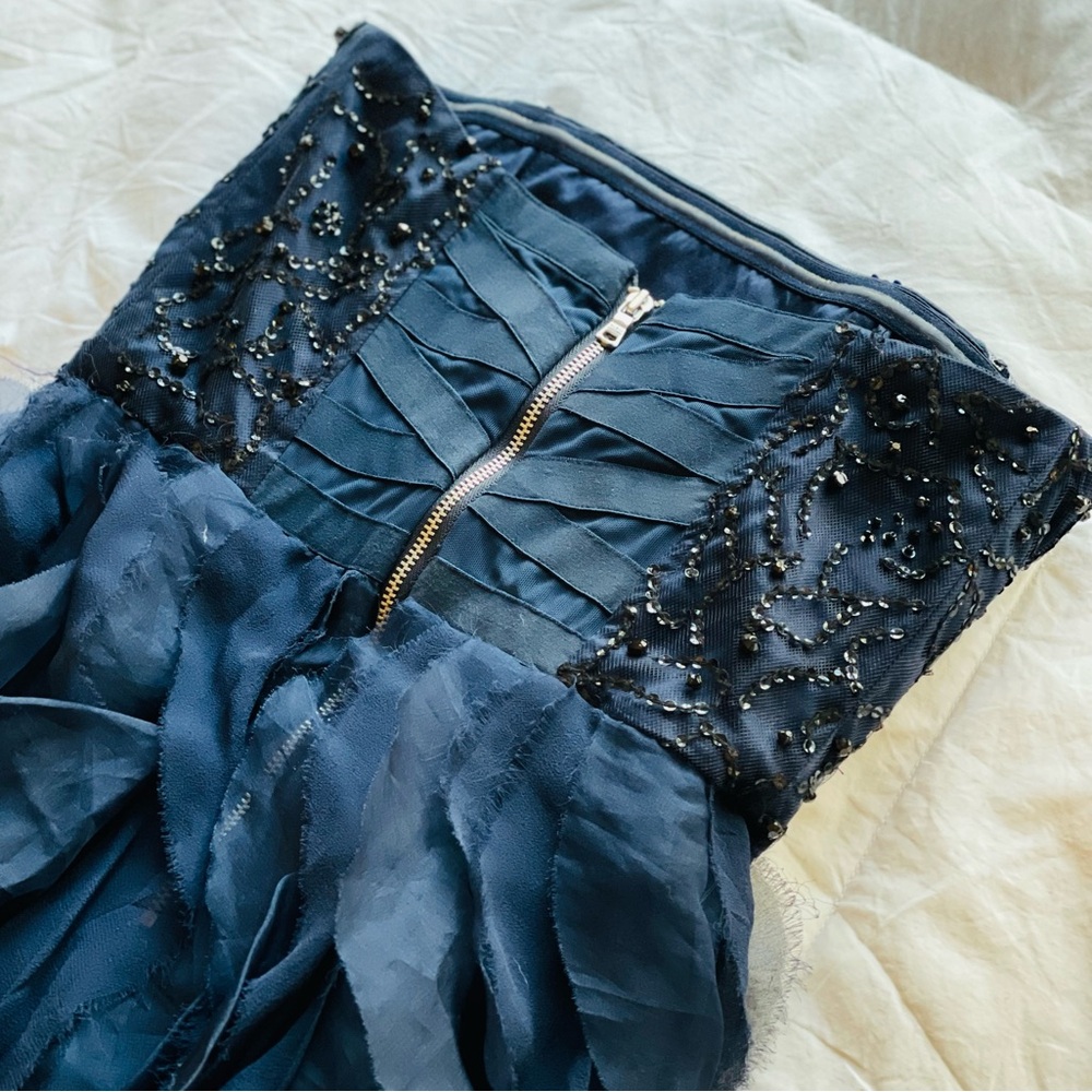 Alice + Olivia Navy Strapless Embellished Fairy Strapless Dress - Picture 4 of 8